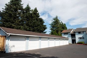 Universally Attached And Detached Garages at Wingsong Manor Apartments, Portland, OR, 97215